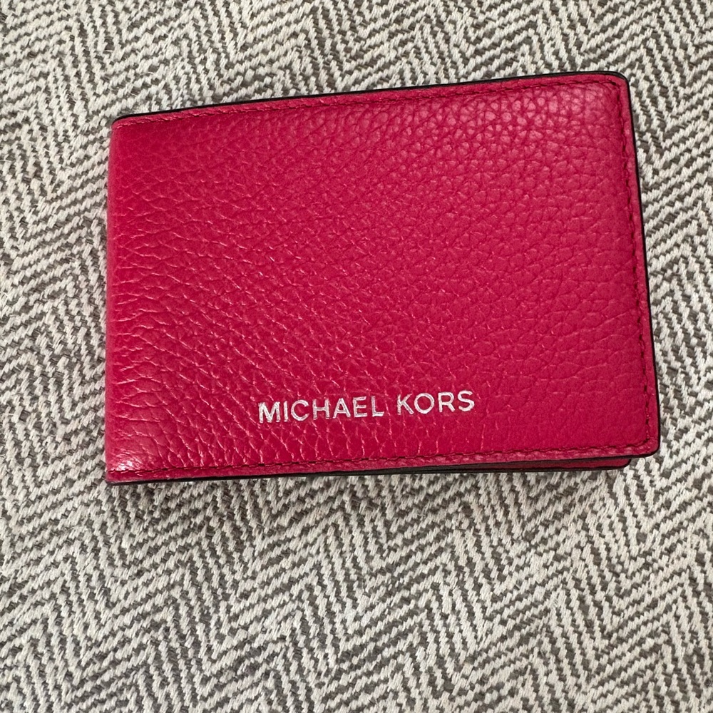 Michael Kors Wallet NWT - Picture 10 of 10